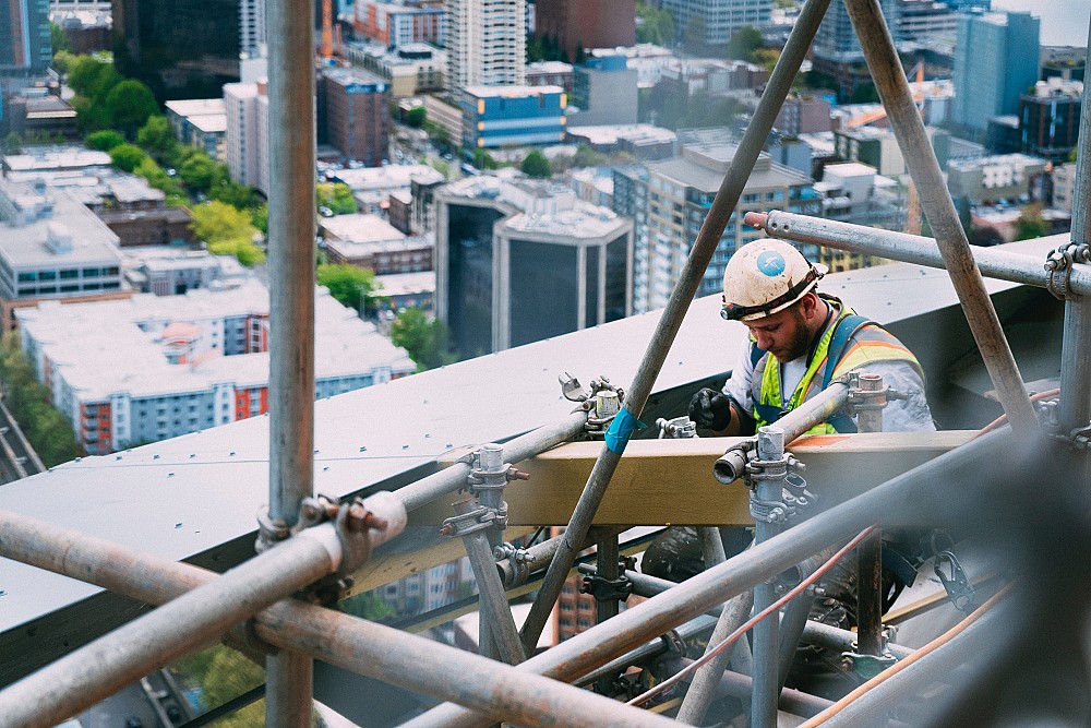 Collaboration phrases that elevate teamwork and leadership impact